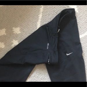 Nike Reflective Leggings // Large // 7/8 length